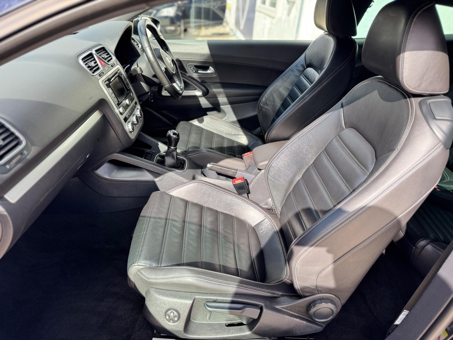 Used Volkswagen Scirocco 2013 for sale - 78141601: Photo 5