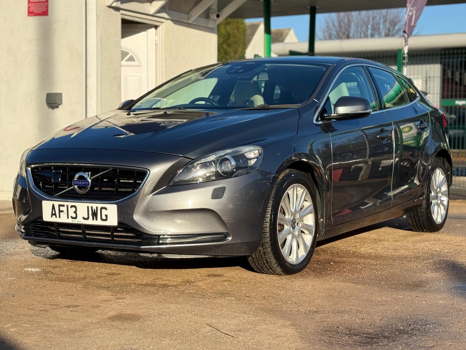 Used Volvo V40 2013 for sale - 76781689: Photo 13