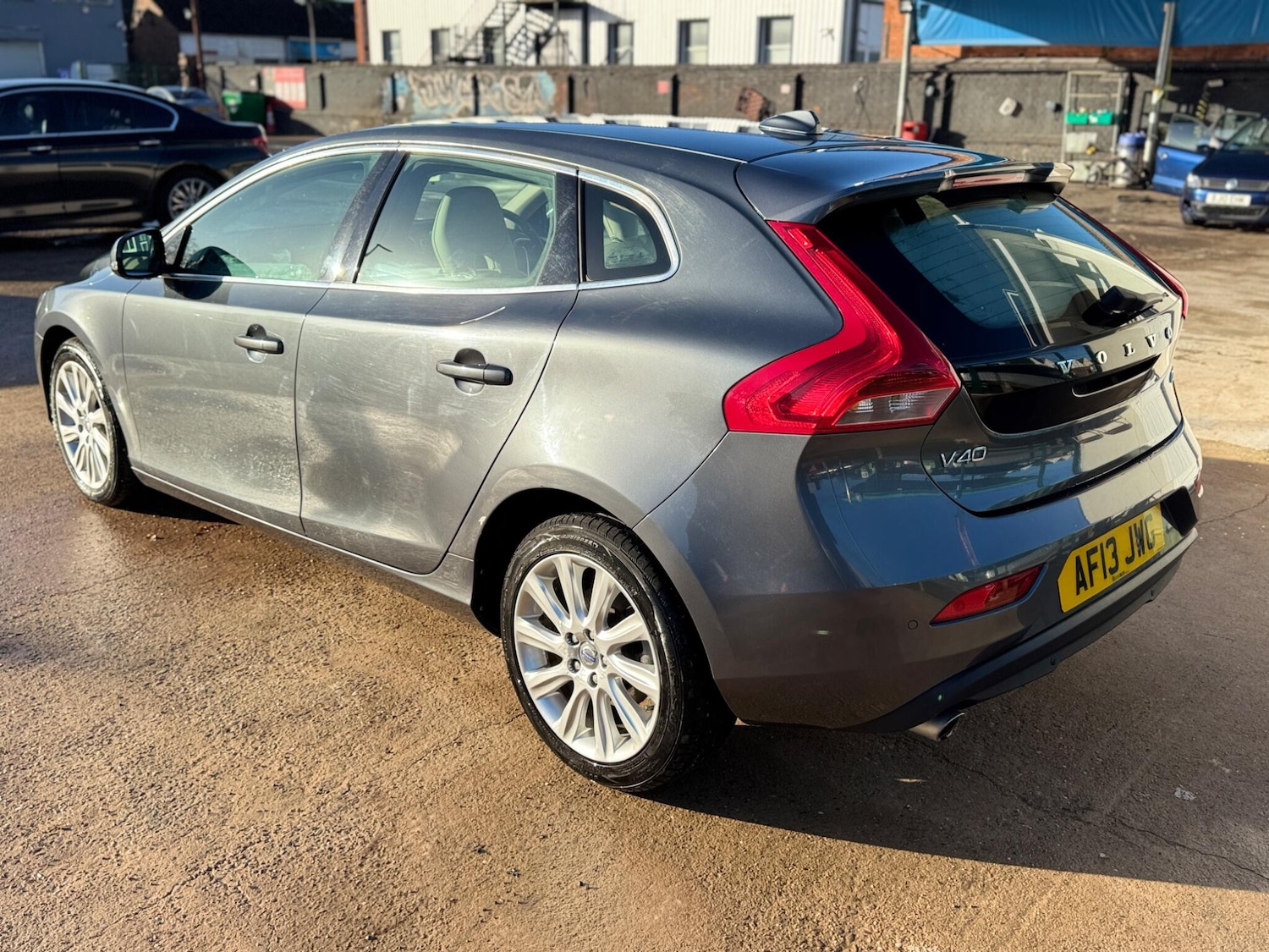 Used Volvo V40 2013 for sale - 76781689: Photo 17