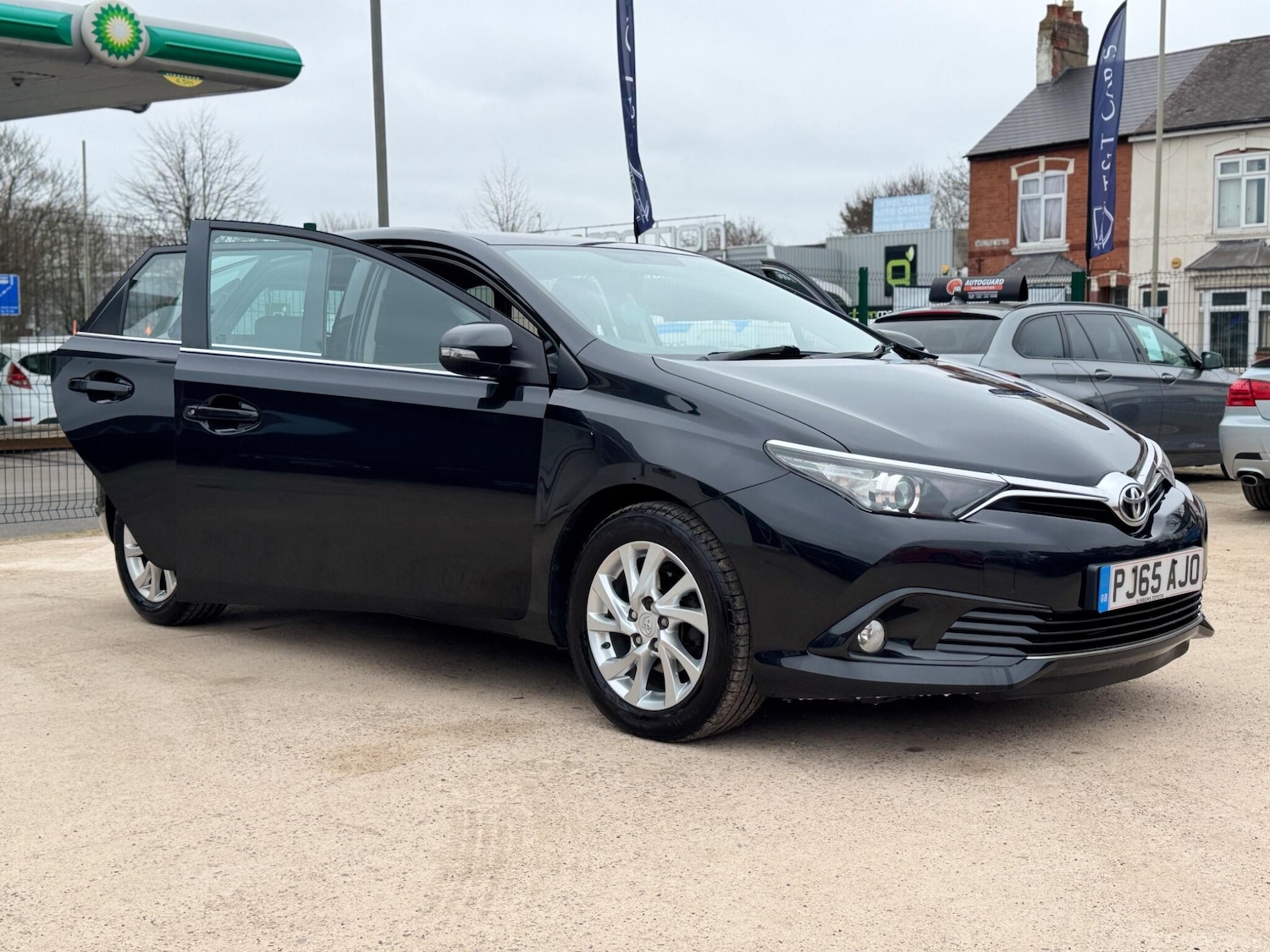 Used Toyota Auris for sale - 77793825: Photo 24