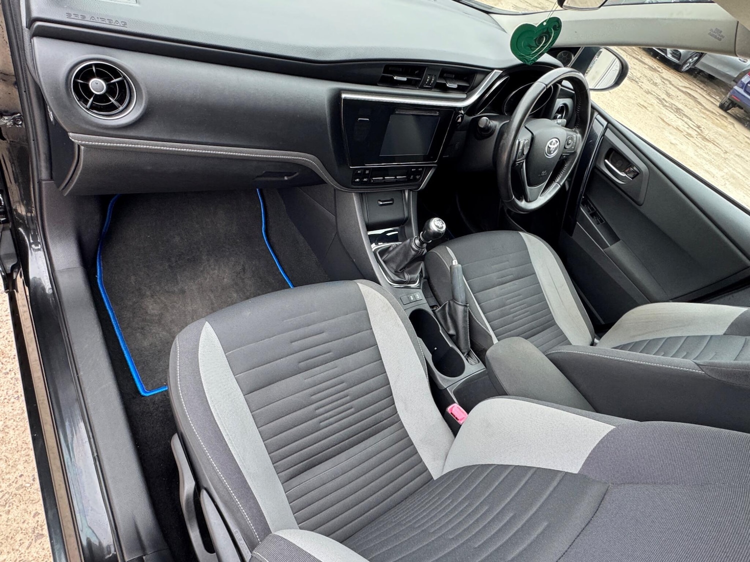 Used Toyota Auris for sale - 77793825: Photo 30