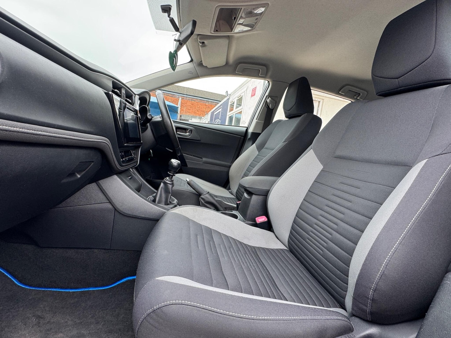 Used Toyota Auris for sale - 77793825: Photo 32