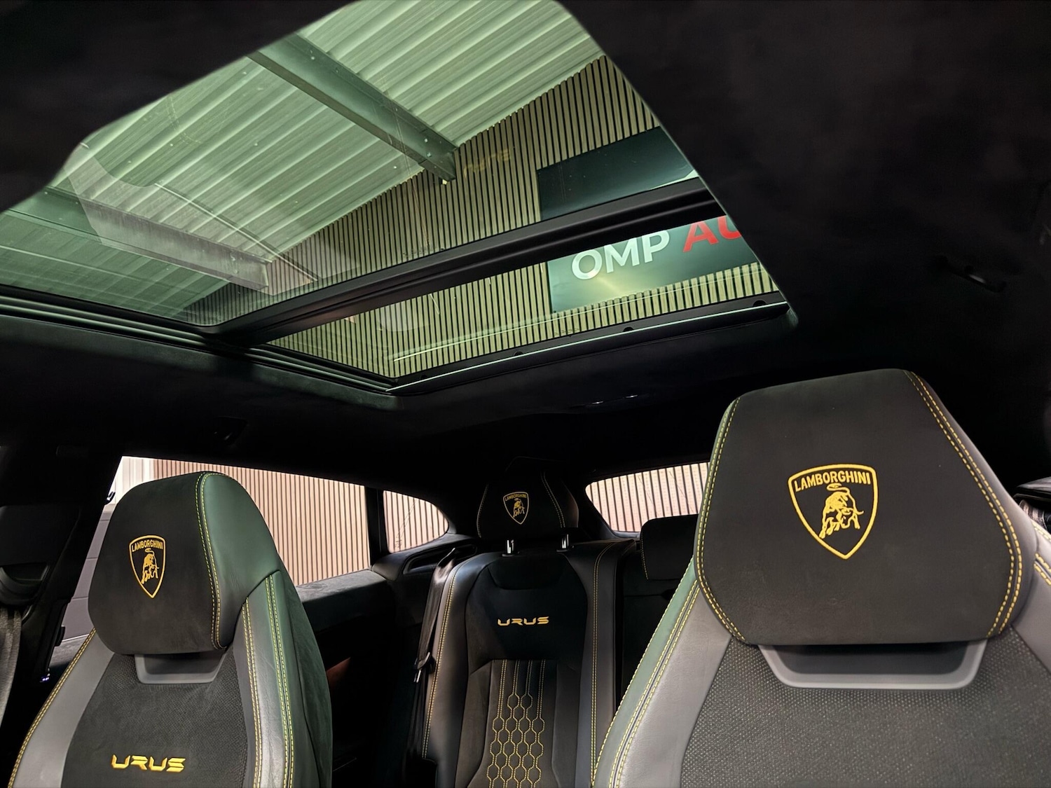 Used Lamborghini Urus for sale - 76728536: Photo 47