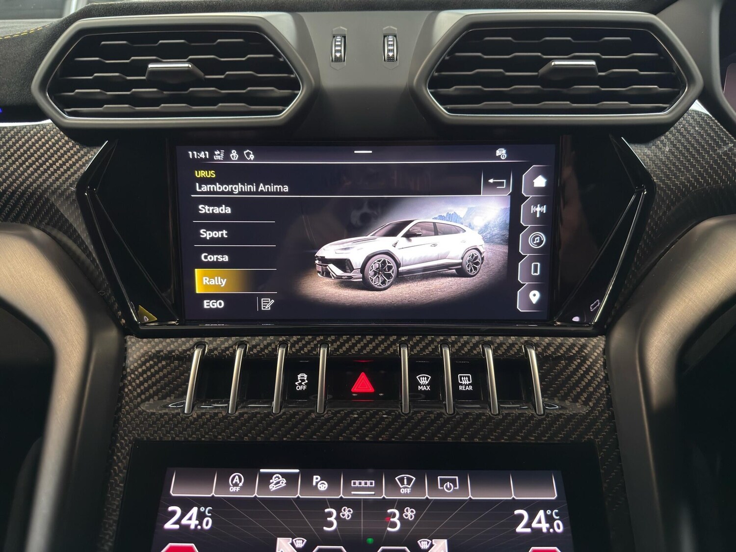 Used Lamborghini Urus for sale - 76728536: Photo 66