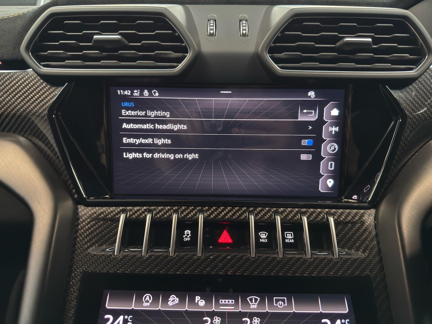 Used Lamborghini Urus for sale - 76728536: Photo 69