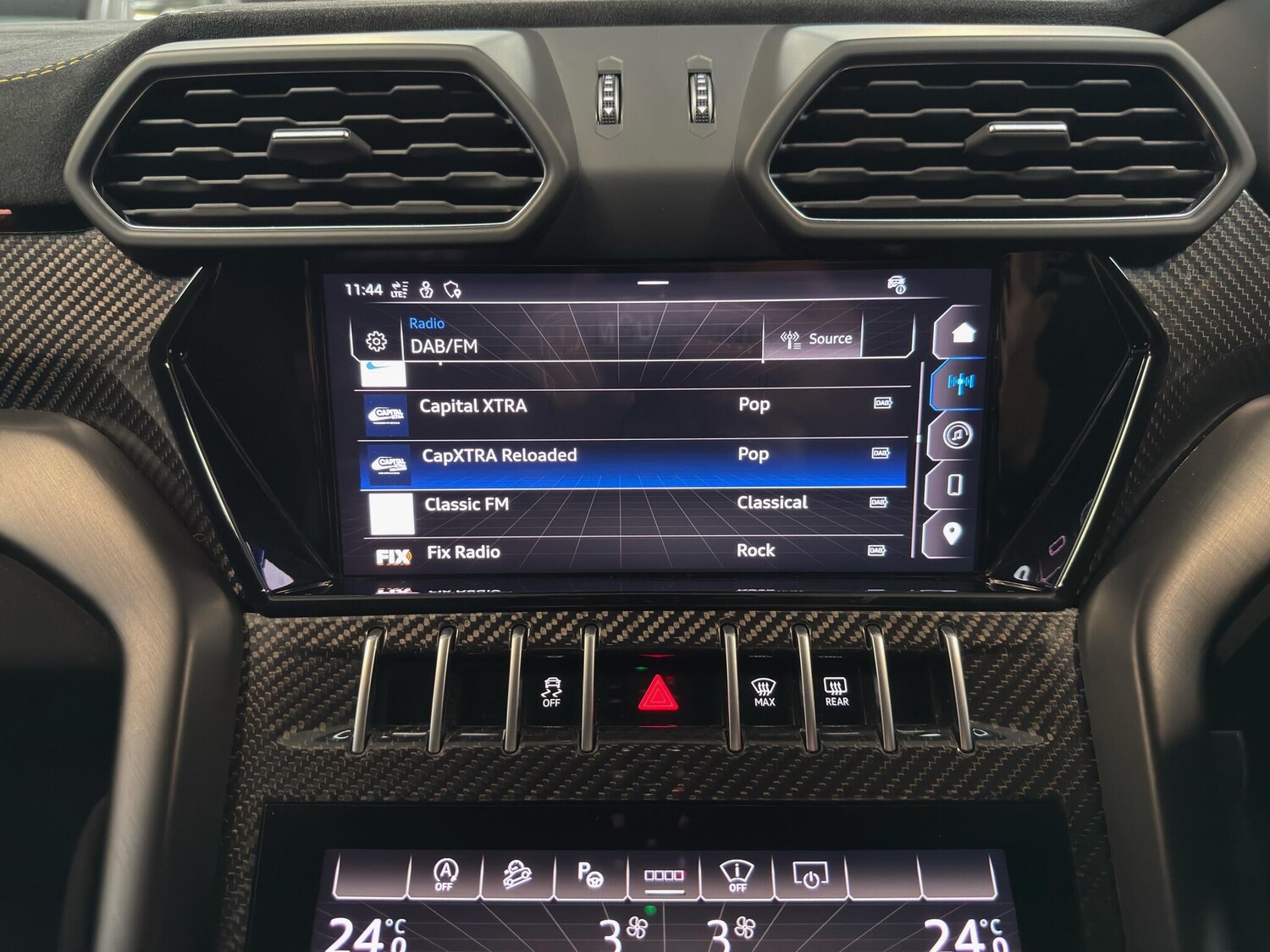 Used Lamborghini Urus for sale - 76728536: Photo 70