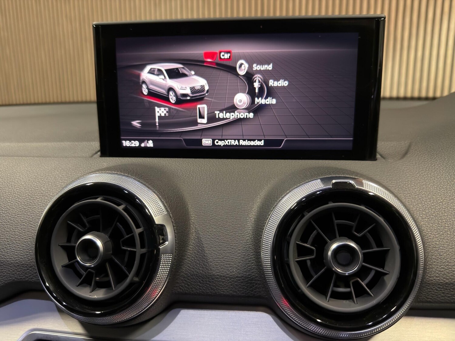 Used Audi Q2 2023 for sale - 77425636: Photo 49