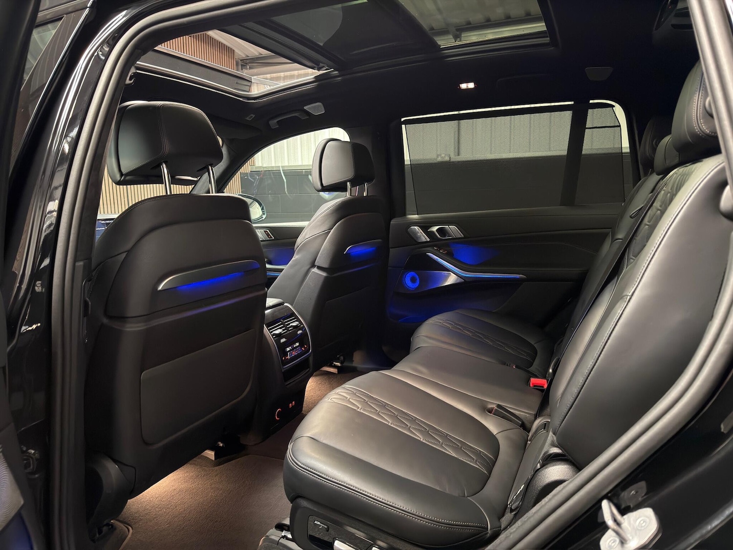 Used BMW X7 2023 for sale - 77882586: Photo 31