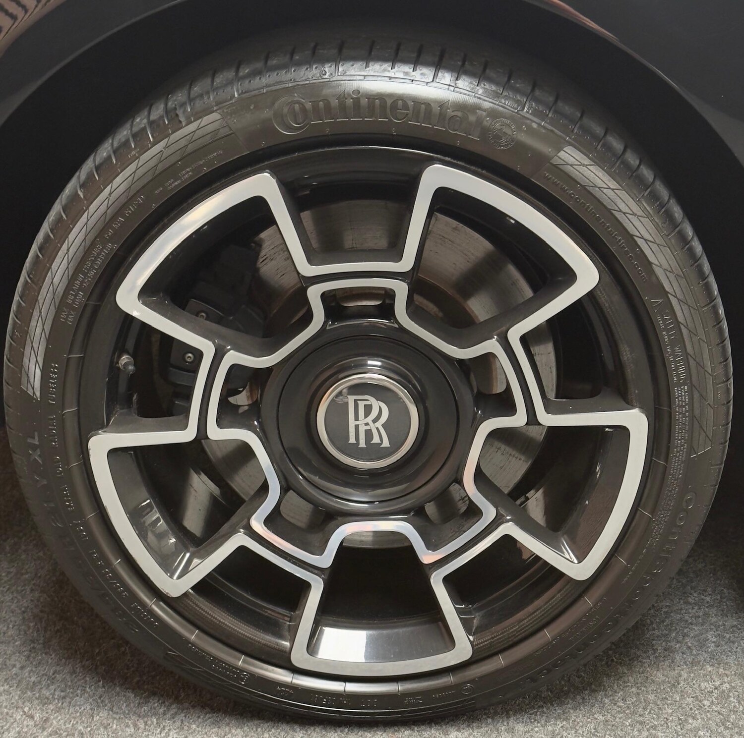 Used Rolls-Royce Wraith for sale - 76729058: Photo 16