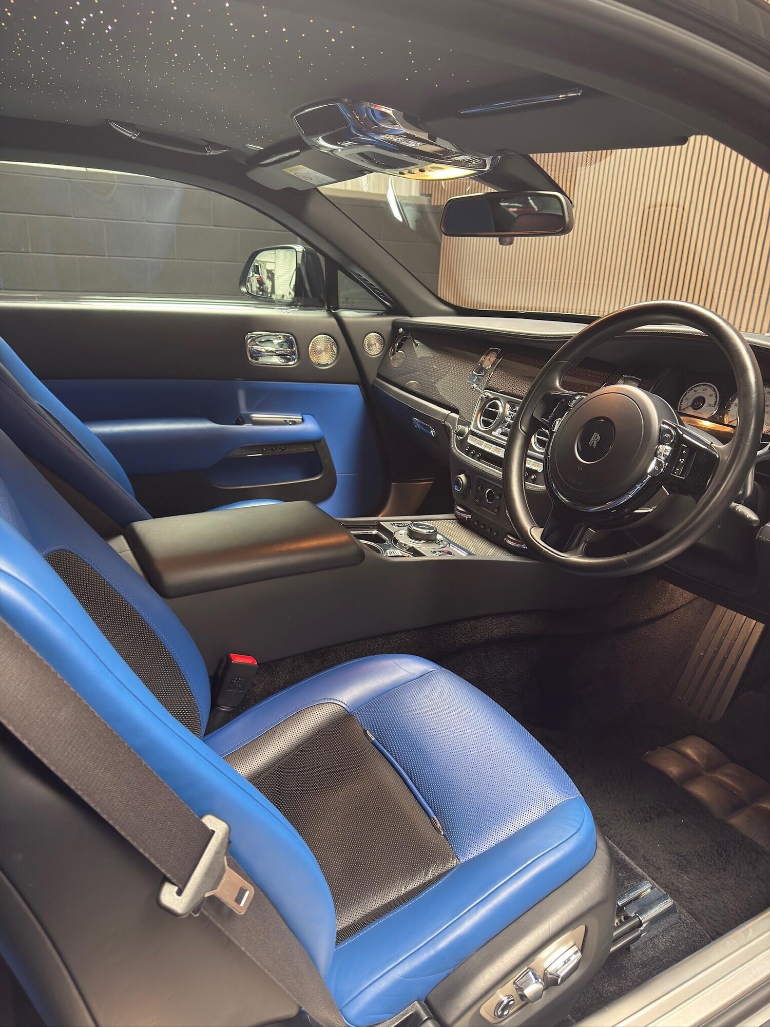 Used Rolls-Royce Wraith for sale - 76729058: Photo 32