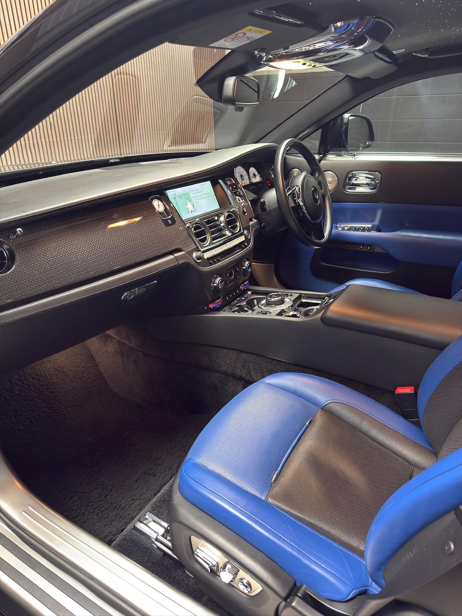 Used Rolls-Royce Wraith for sale - 76729058: Photo 33