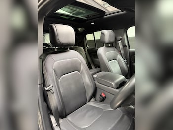 Used Land Rover Defender 110 2022 for sale - 76727815: Photo