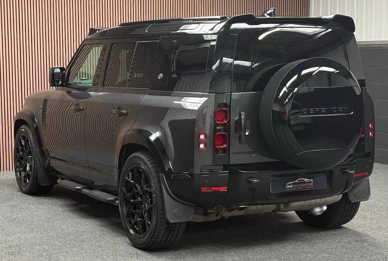 Used Land Rover Defender 110 for sale - 76727815: Photo 3