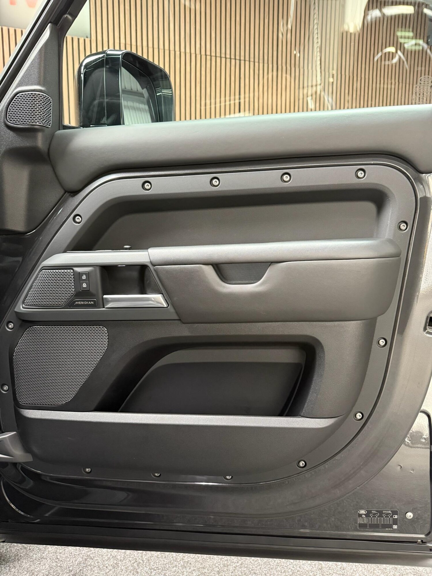 Used Land Rover Defender 110 for sale - 76727815: Photo 34