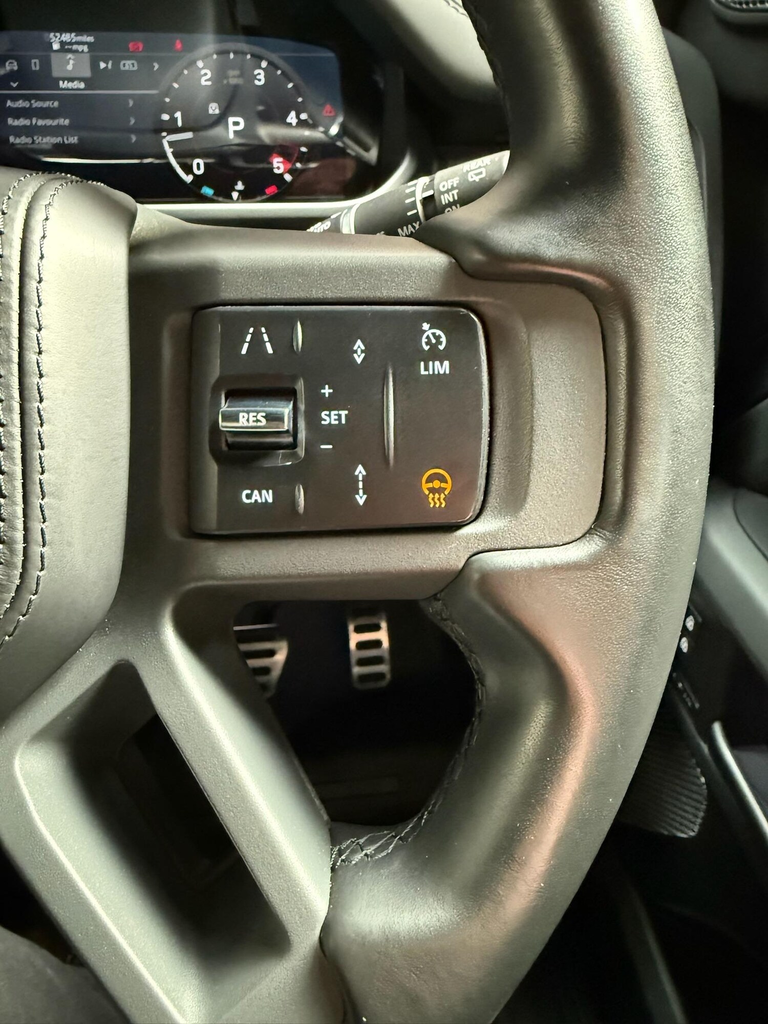 Used Land Rover Defender 110 for sale - 76727815: Photo 38