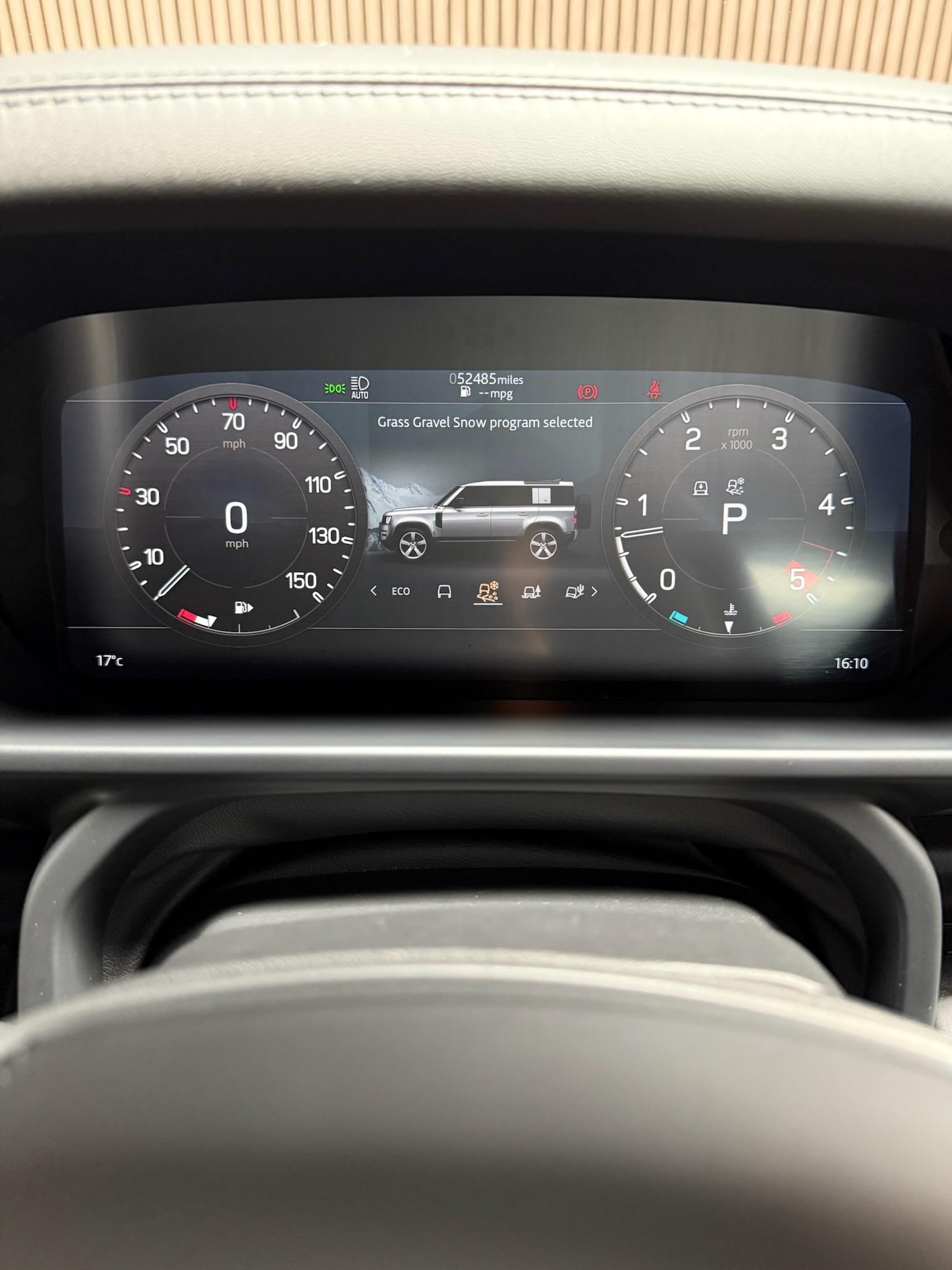 Used Land Rover Defender 110 for sale - 76727815: Photo 47