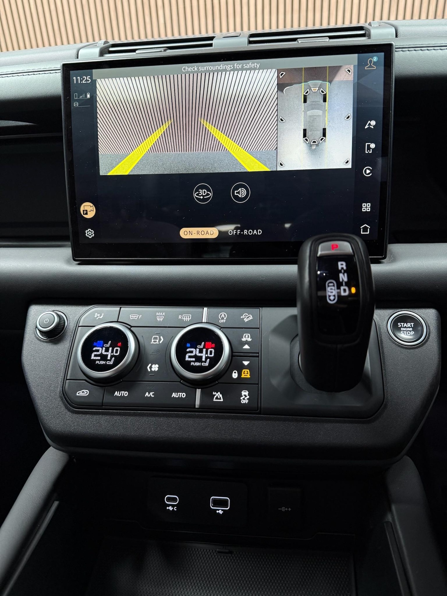 Used Land Rover Defender 110 for sale - 76727815: Photo 56