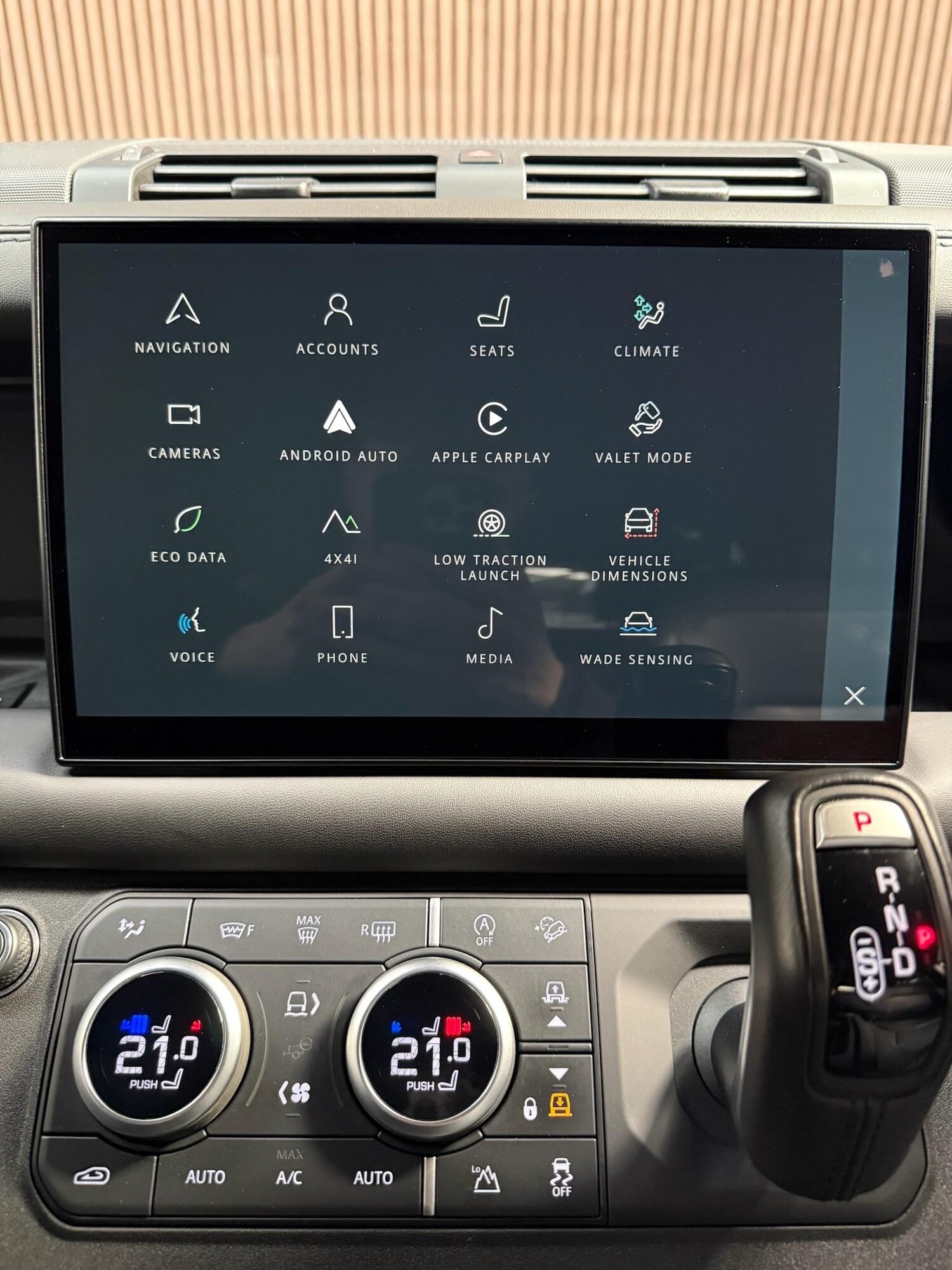 Used Land Rover Defender 110 for sale - 76727815: Photo 58