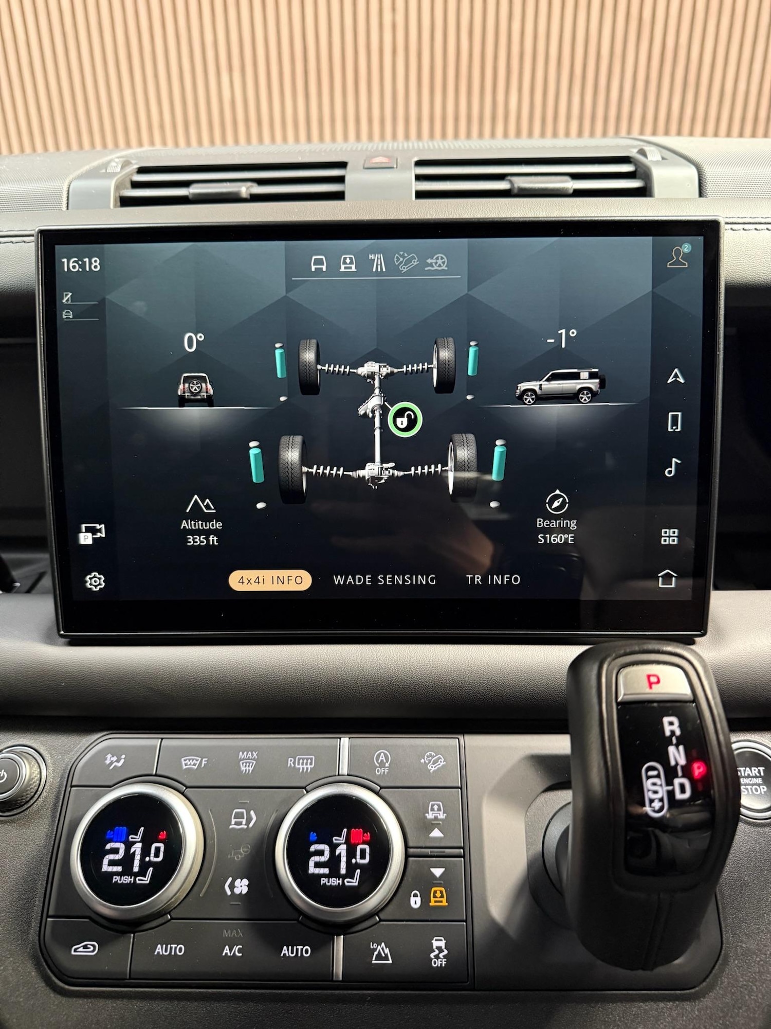 Used Land Rover Defender 110 for sale - 76727815: Photo 64