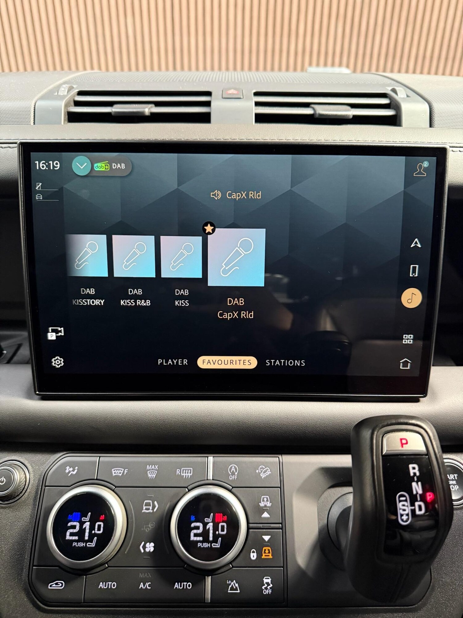 Used Land Rover Defender 110 for sale - 76727815: Photo 66