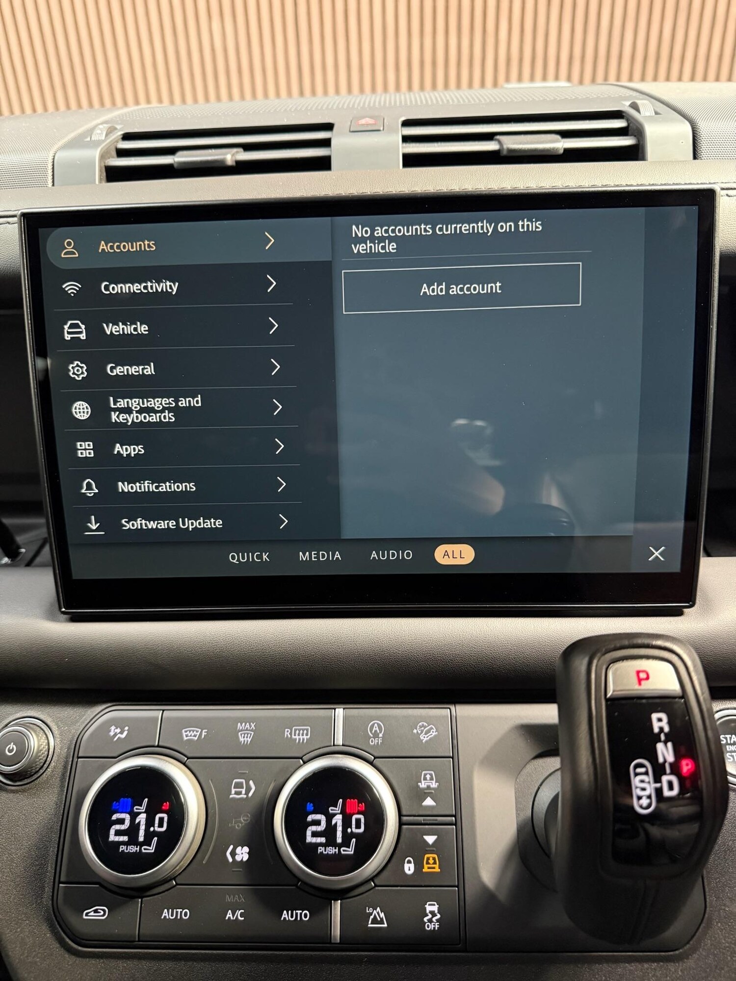 Used Land Rover Defender 110 for sale - 76727815: Photo 67