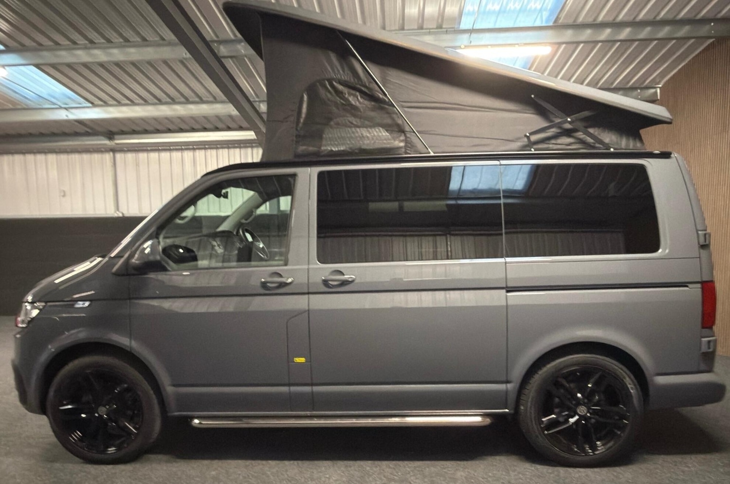 Used Volkswagen Transporter for sale - 76728904: Photo 21