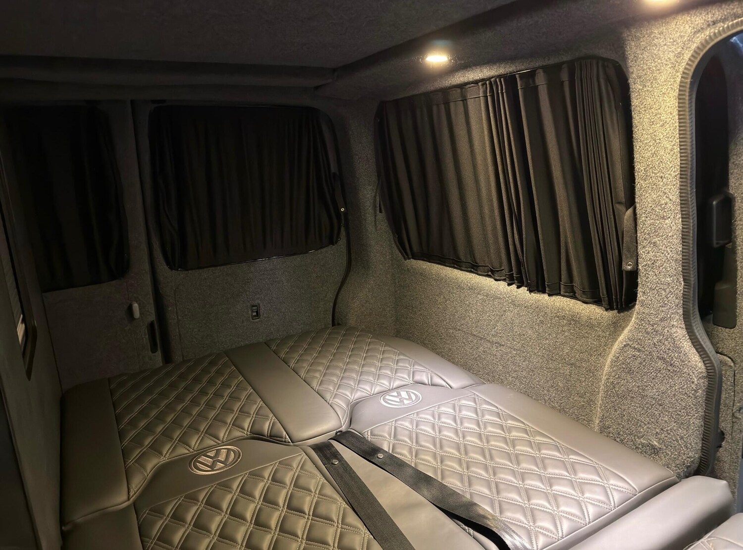 Used Volkswagen Transporter for sale - 76728904: Photo 36