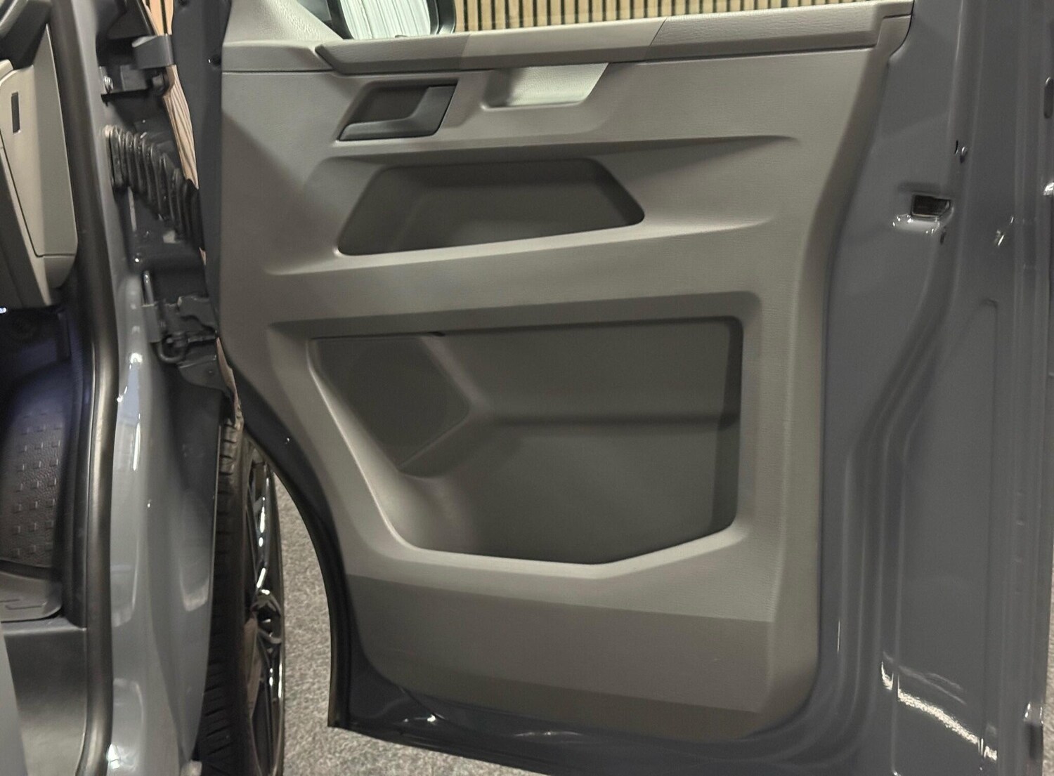 Used Volkswagen Transporter for sale - 76728904: Photo 41