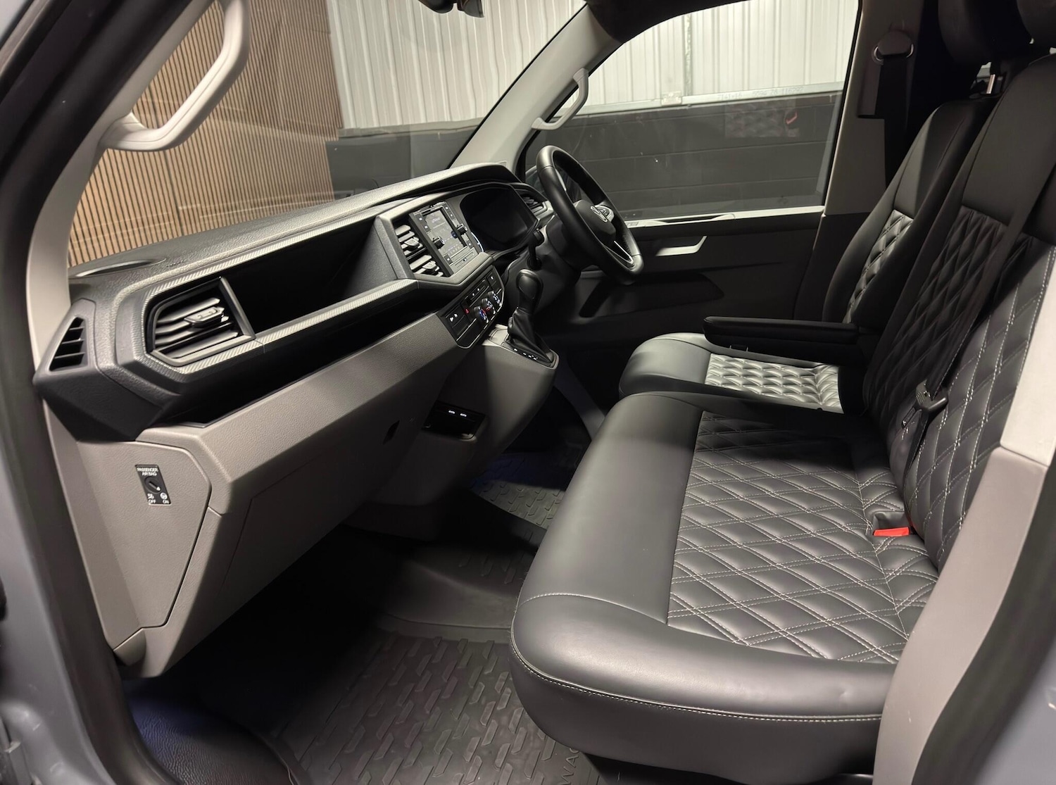 Used Volkswagen Transporter for sale - 76728904: Photo 45