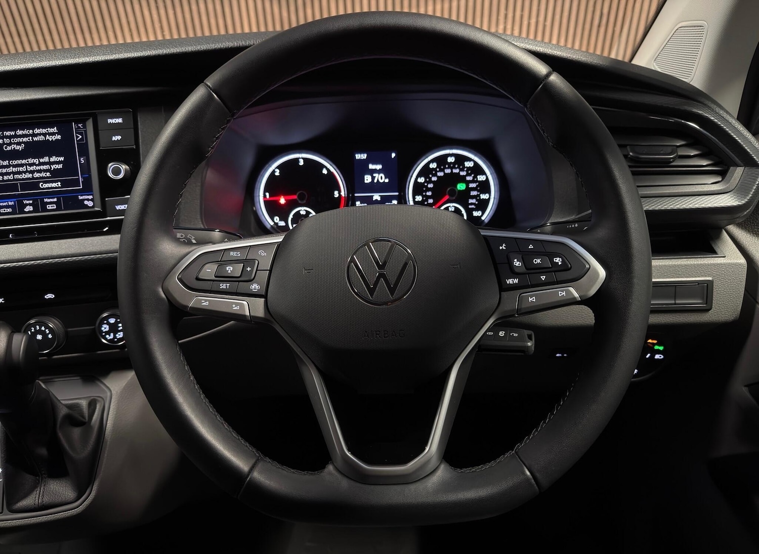 Used Volkswagen Transporter for sale - 76728904: Photo 46