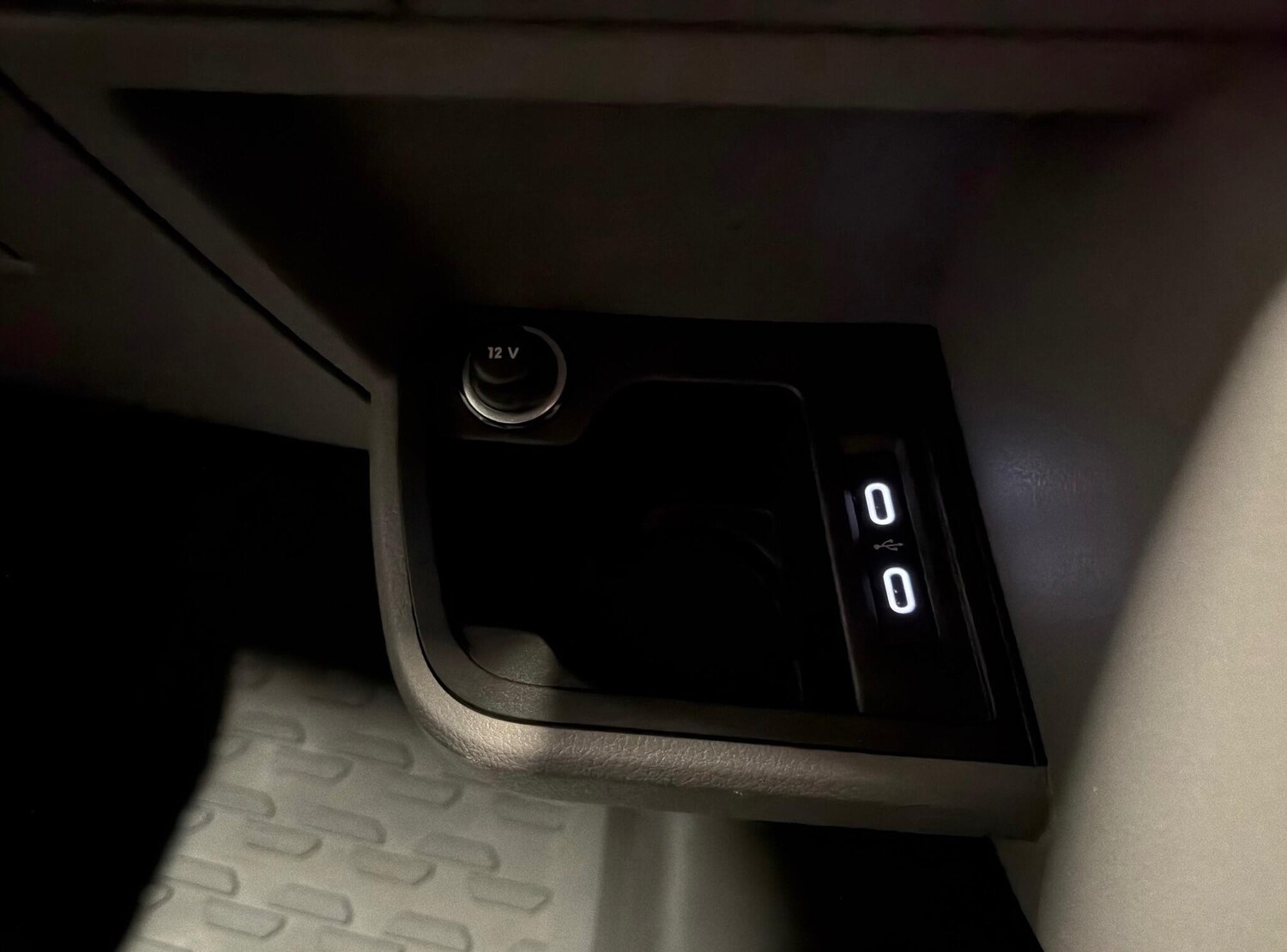 Used Volkswagen Transporter for sale - 76728904: Photo 51