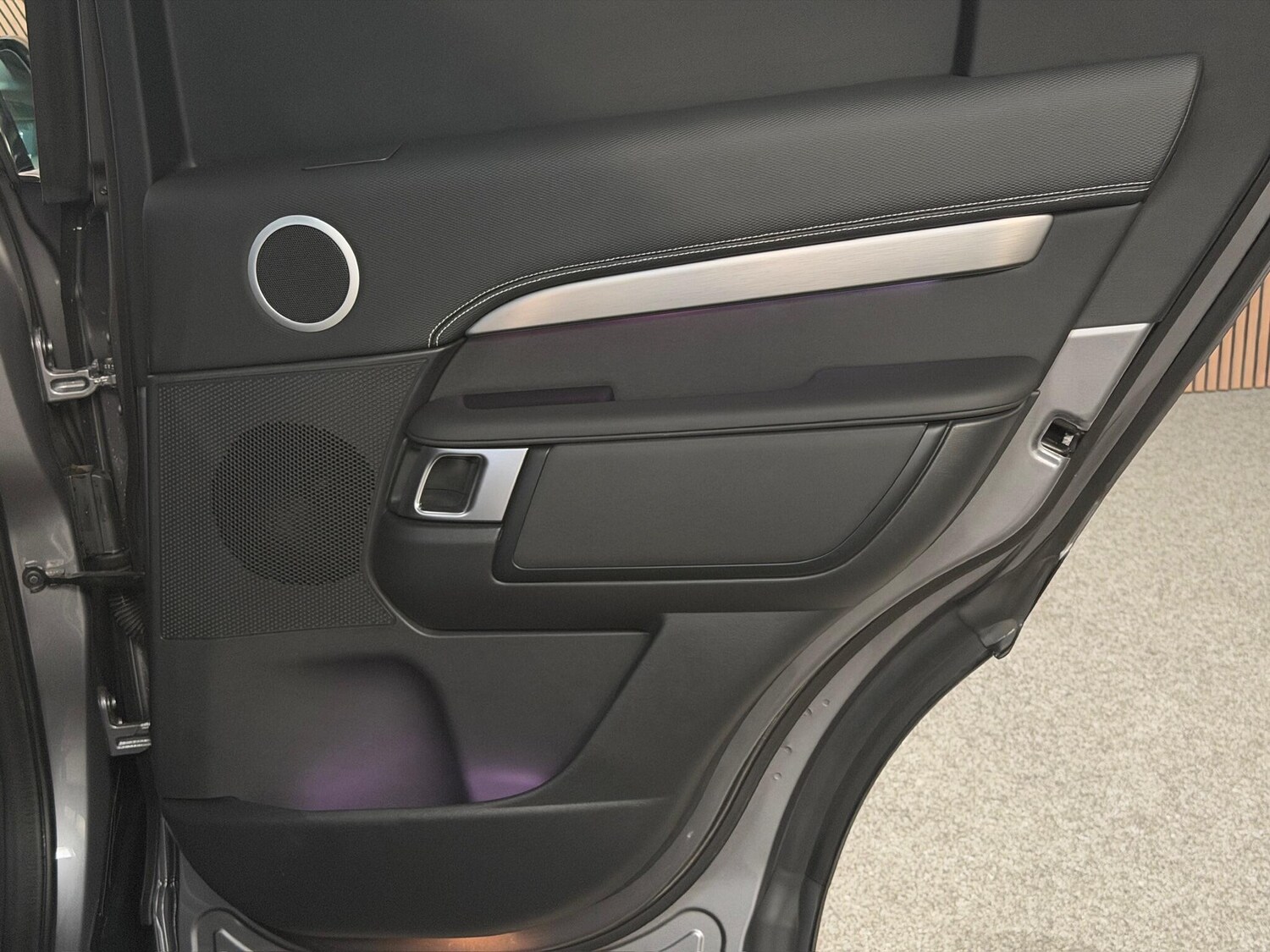 Used Land Rover Discovery for sale - 76800831: Photo 35