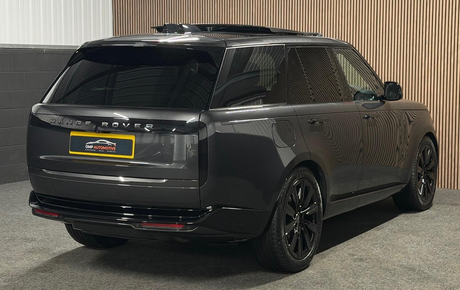 Used Land Rover Range Rover 2025 for sale - 77305839: Photo 12