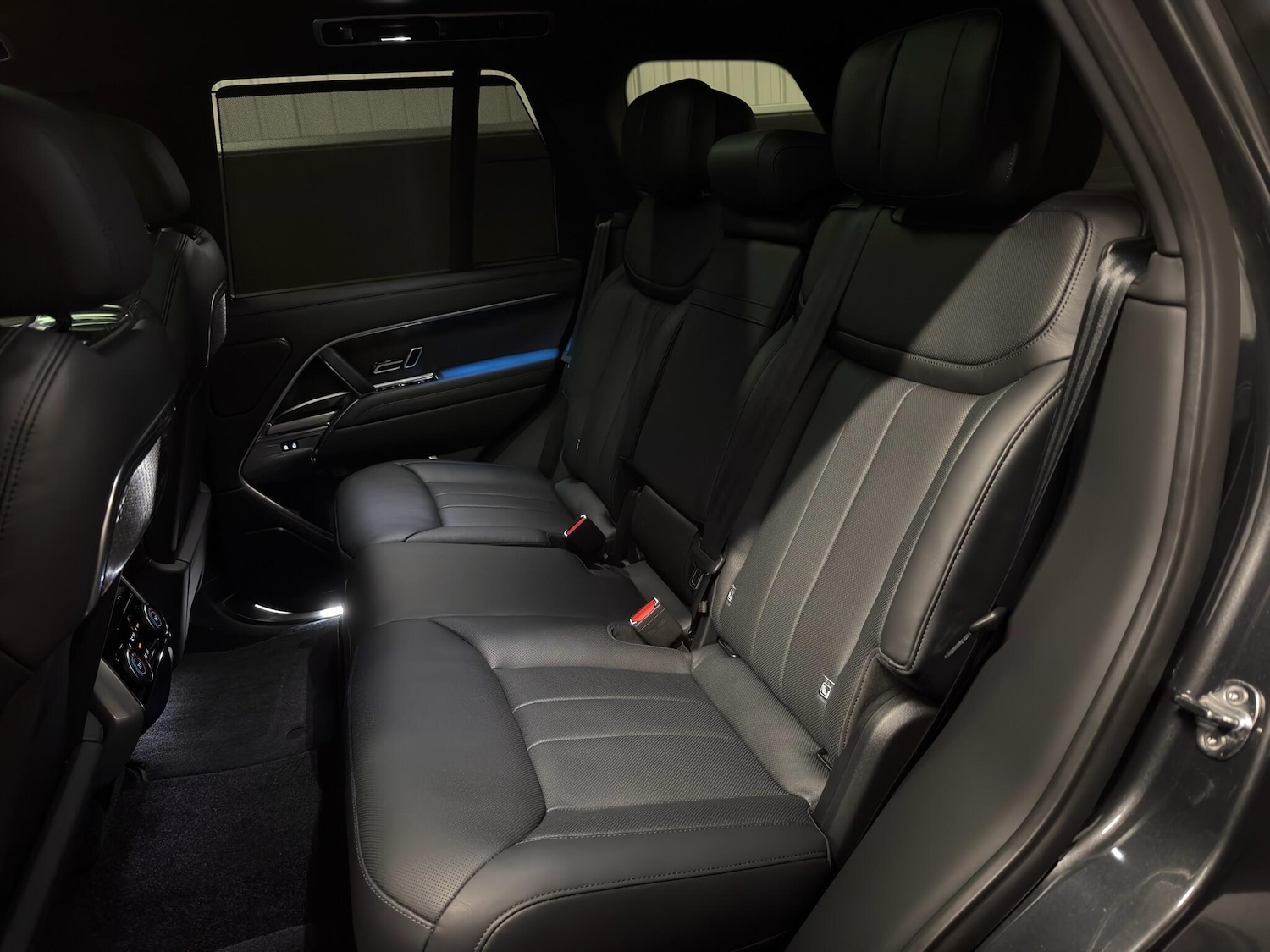 Used Land Rover Range Rover 2025 for sale - 77305839: Photo 30