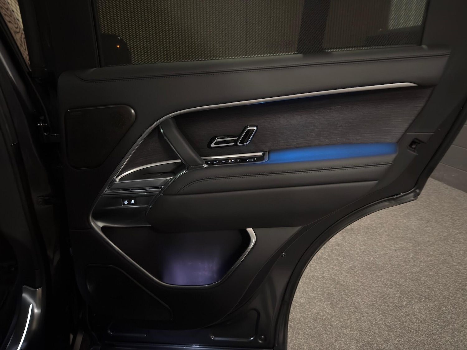 Used Land Rover Range Rover 2025 for sale - 77305839: Photo 32