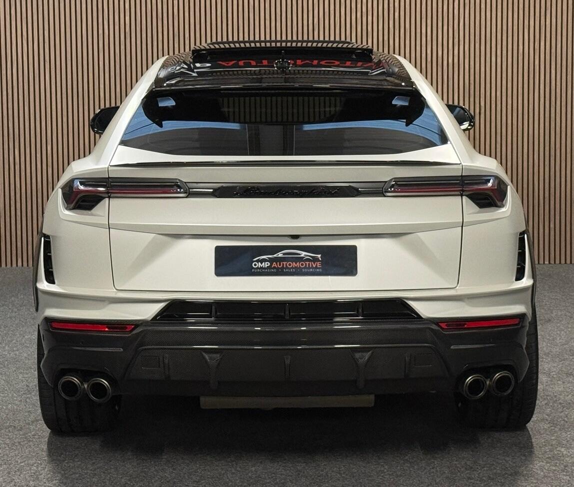 Used Lamborghini Urus 2023 for sale - 77387128: Photo 11