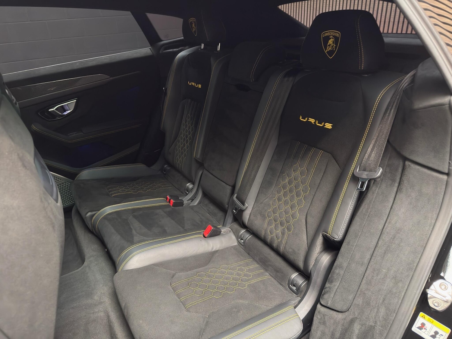 Used Lamborghini Urus 2023 for sale - 77387128: Photo 36