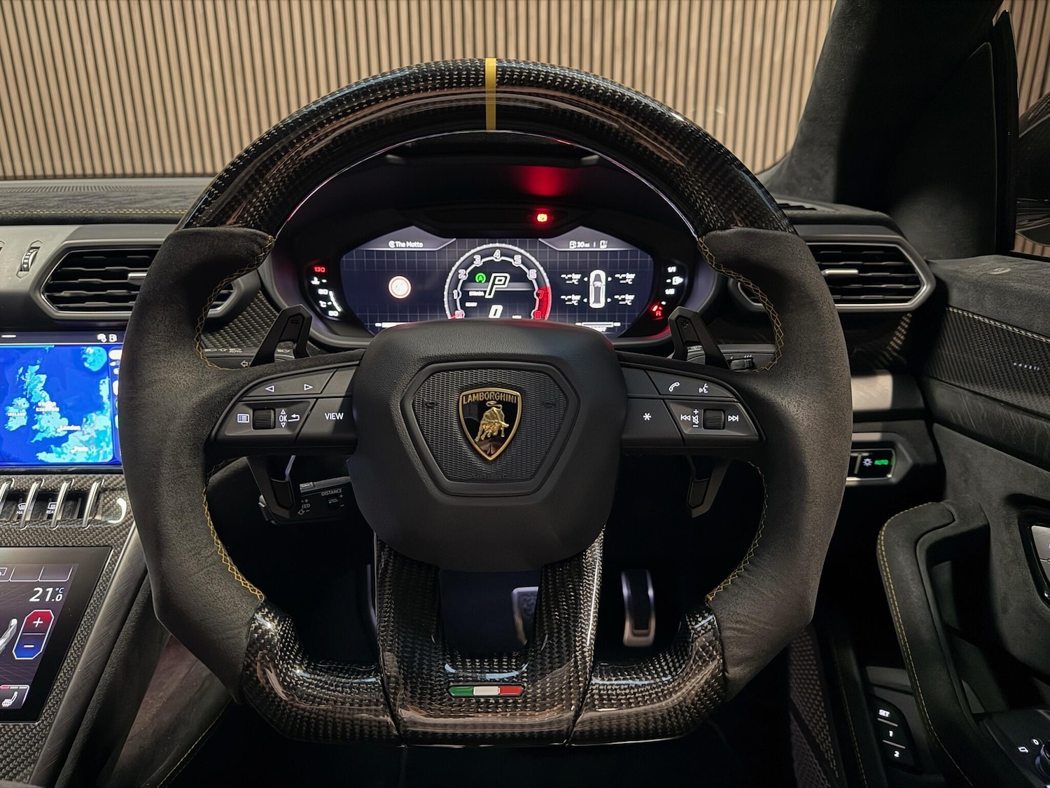 Used Lamborghini Urus 2023 for sale - 77387128: Photo 4