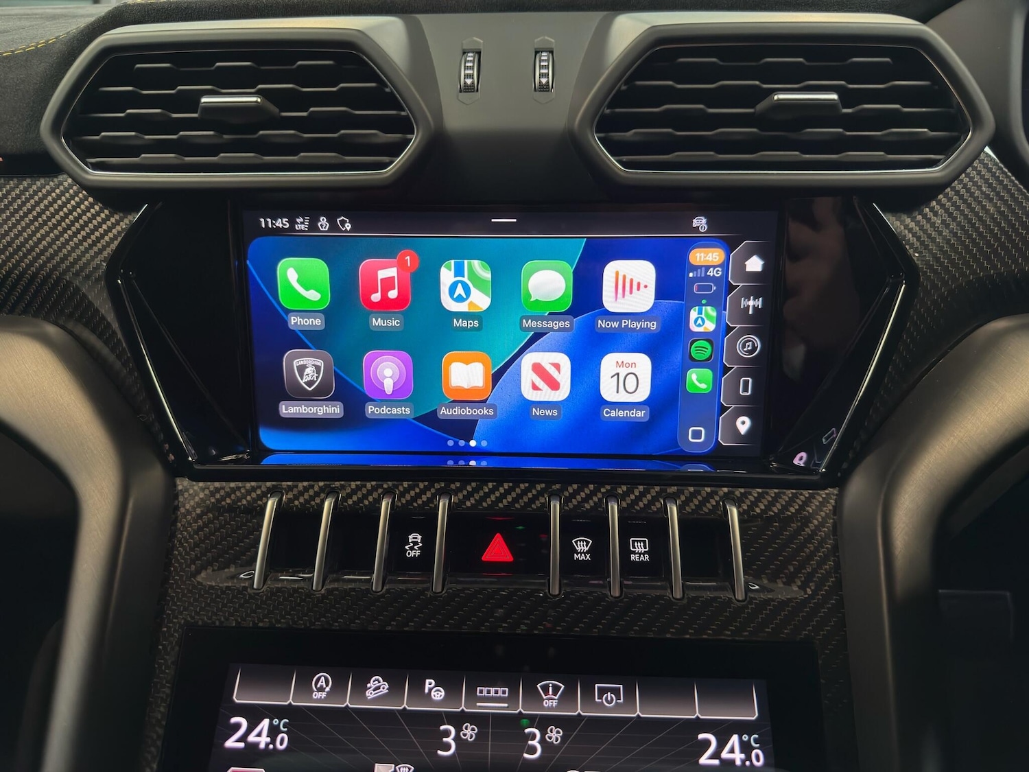 Used Lamborghini Urus 2023 for sale - 77387128: Photo 55