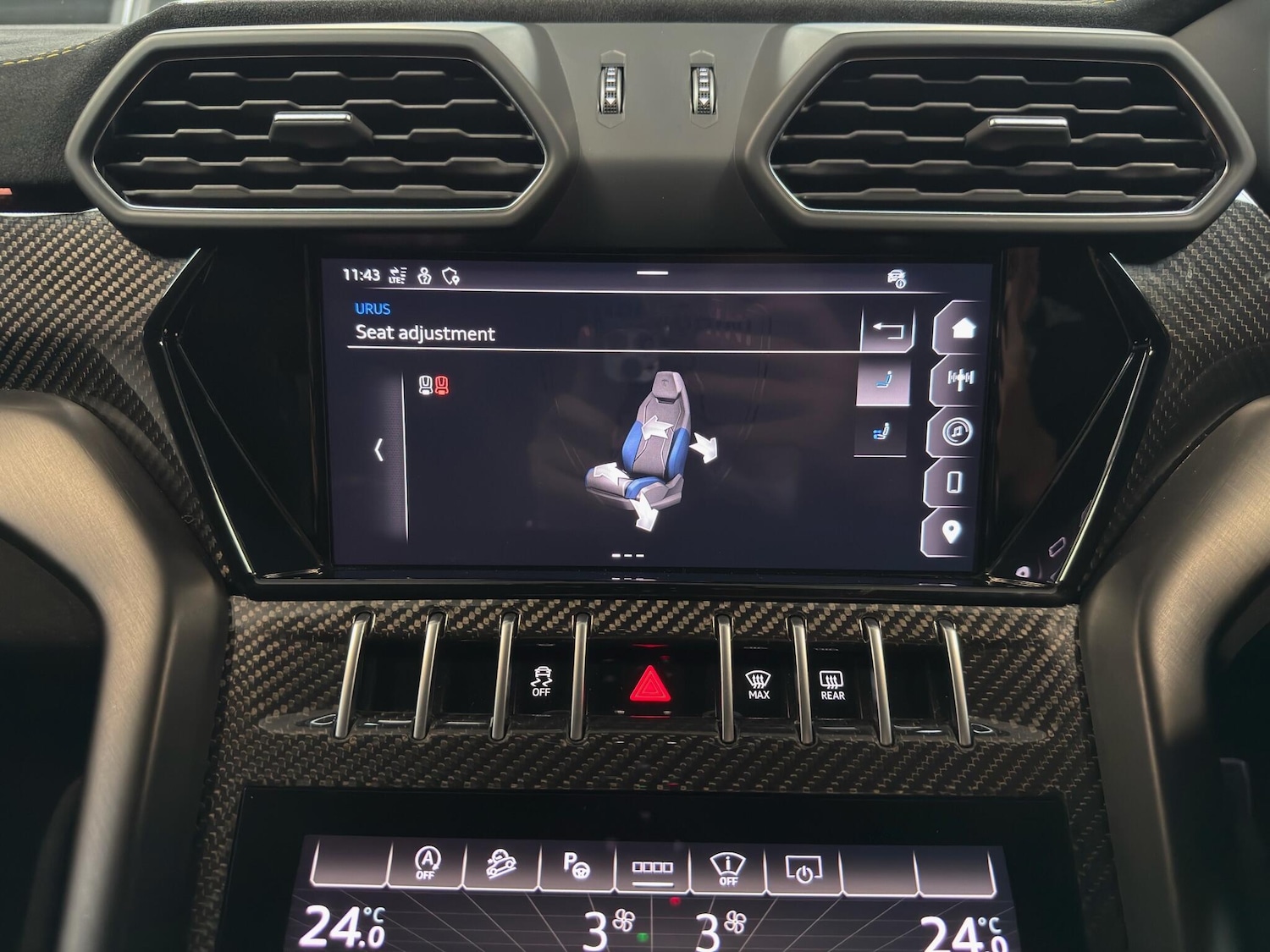 Used Lamborghini Urus 2023 for sale - 77387128: Photo 58