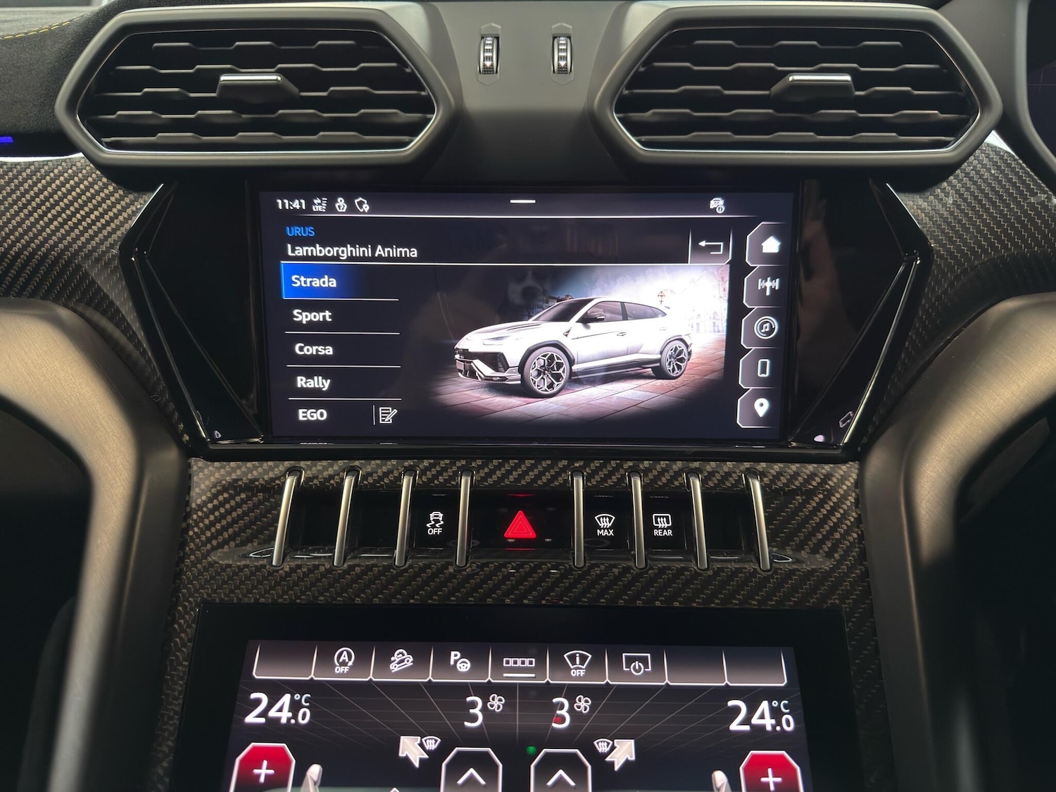 Used Lamborghini Urus 2023 for sale - 77387128: Photo 63