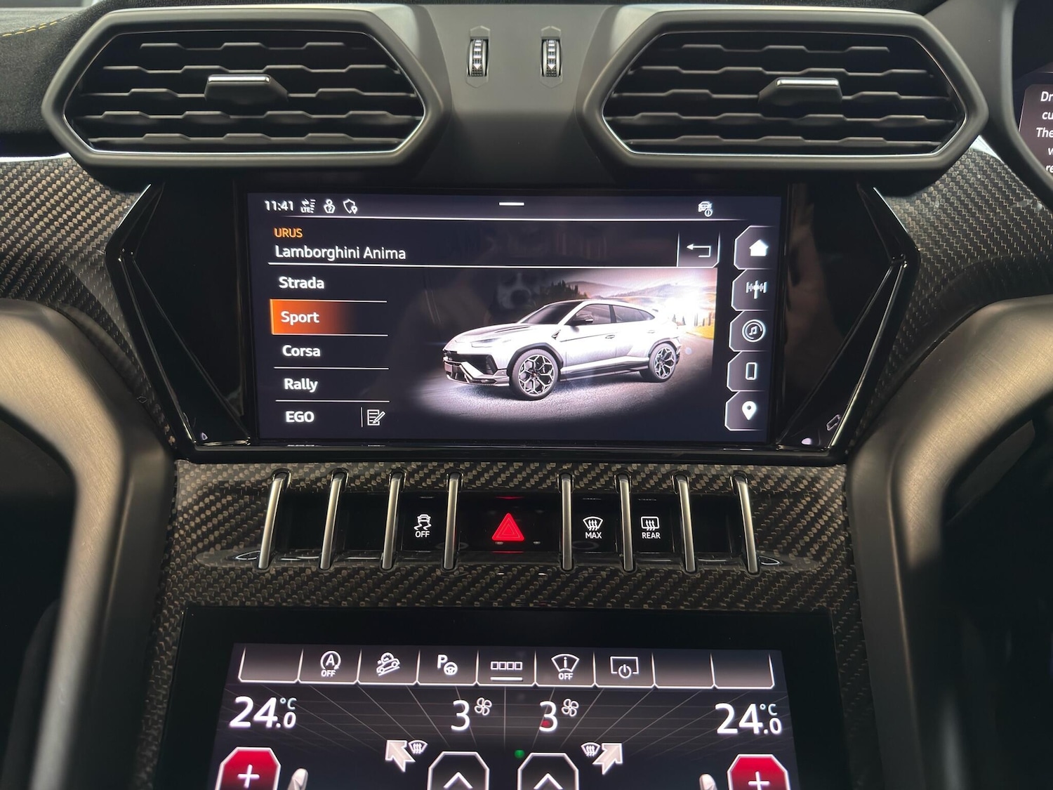 Used Lamborghini Urus 2023 for sale - 77387128: Photo 64