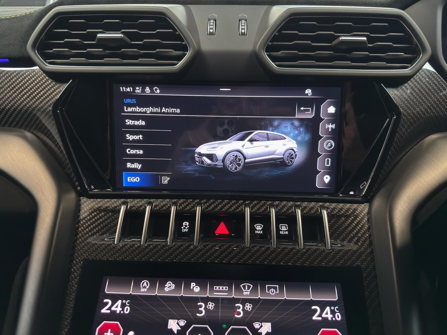 Used Lamborghini Urus 2023 for sale - 77387128: Photo 67