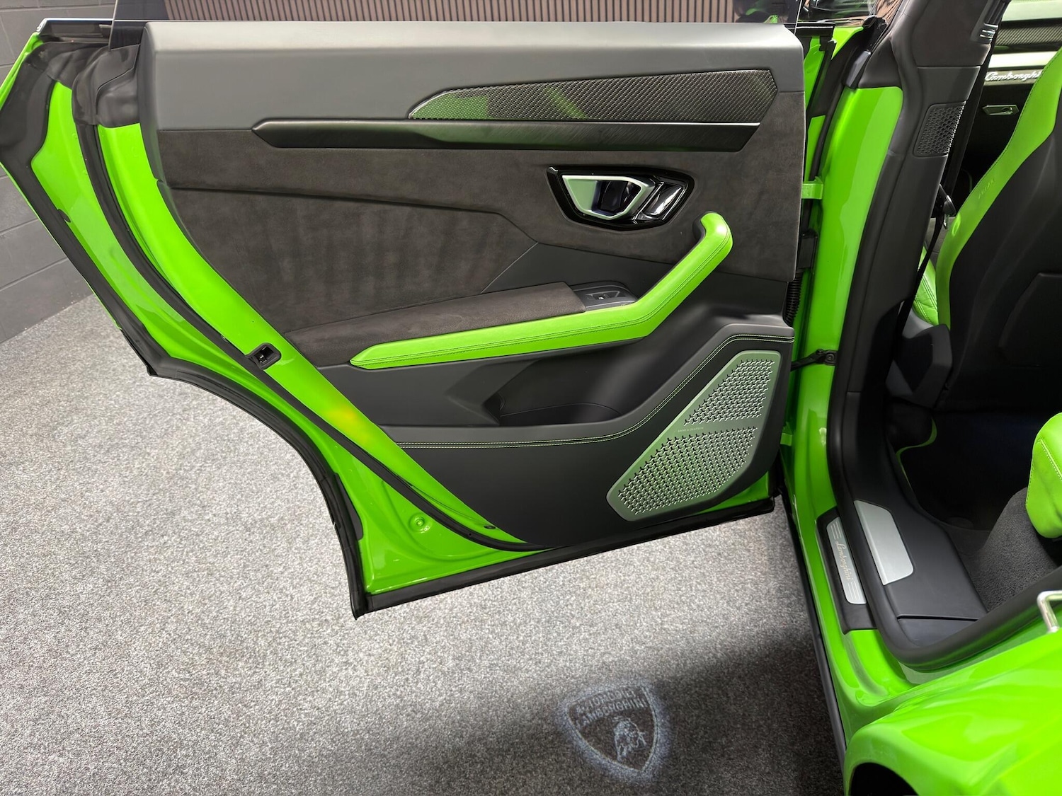 Used Lamborghini Urus for sale - 77753214: Photo 29