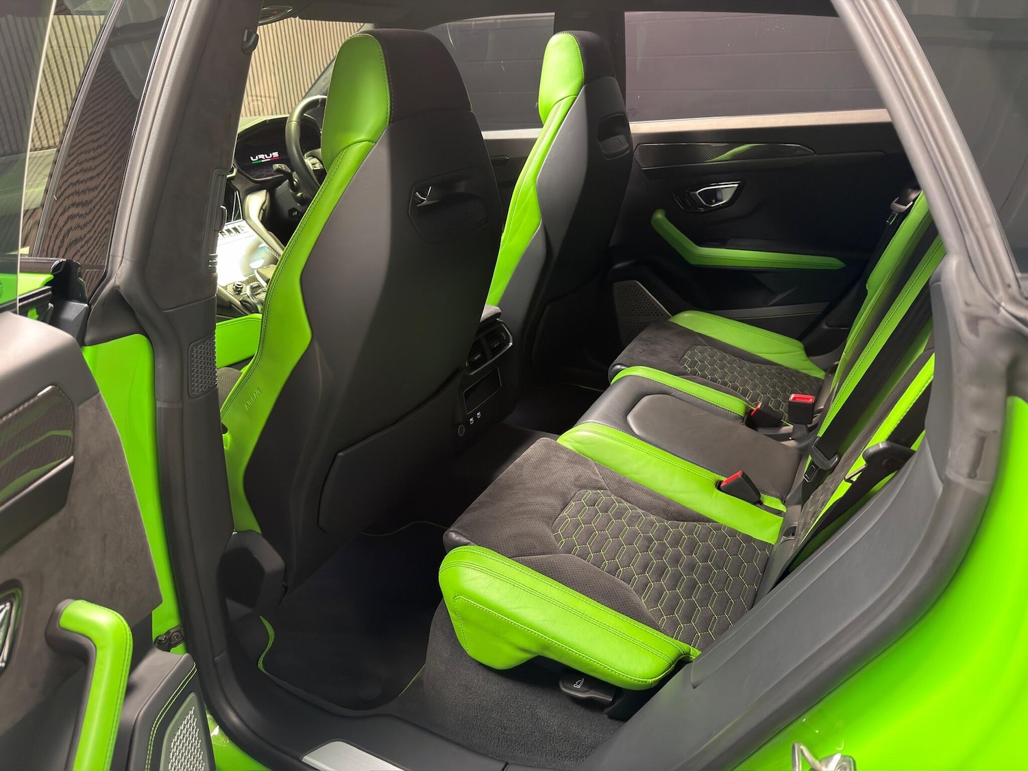 Used Lamborghini Urus for sale - 77753214: Photo 30