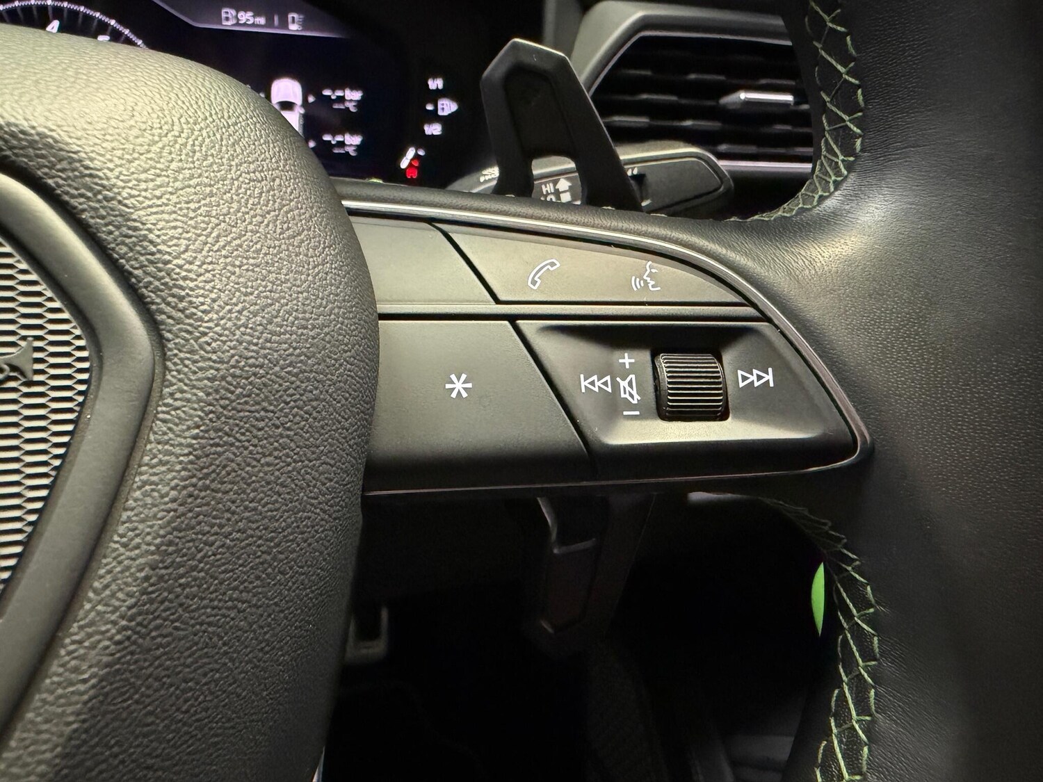 Used Lamborghini Urus for sale - 77753214: Photo 39