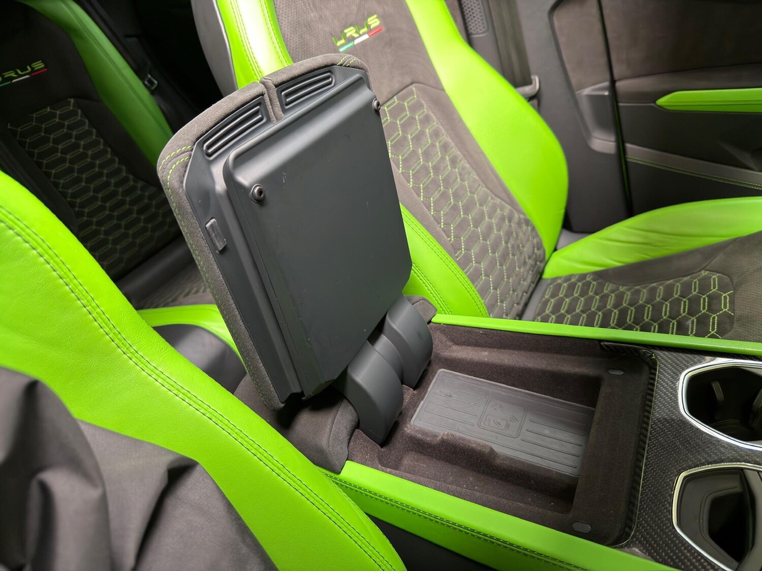 Used Lamborghini Urus for sale - 77753214: Photo 41