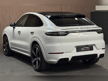 Used Porsche Cayenne 2022 for sale - 76728633: Photo