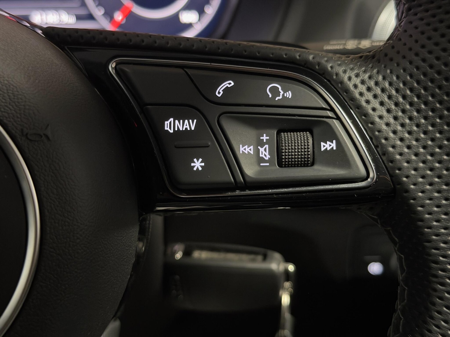 Used Audi Q2 2023 for sale - 76866268: Photo 33