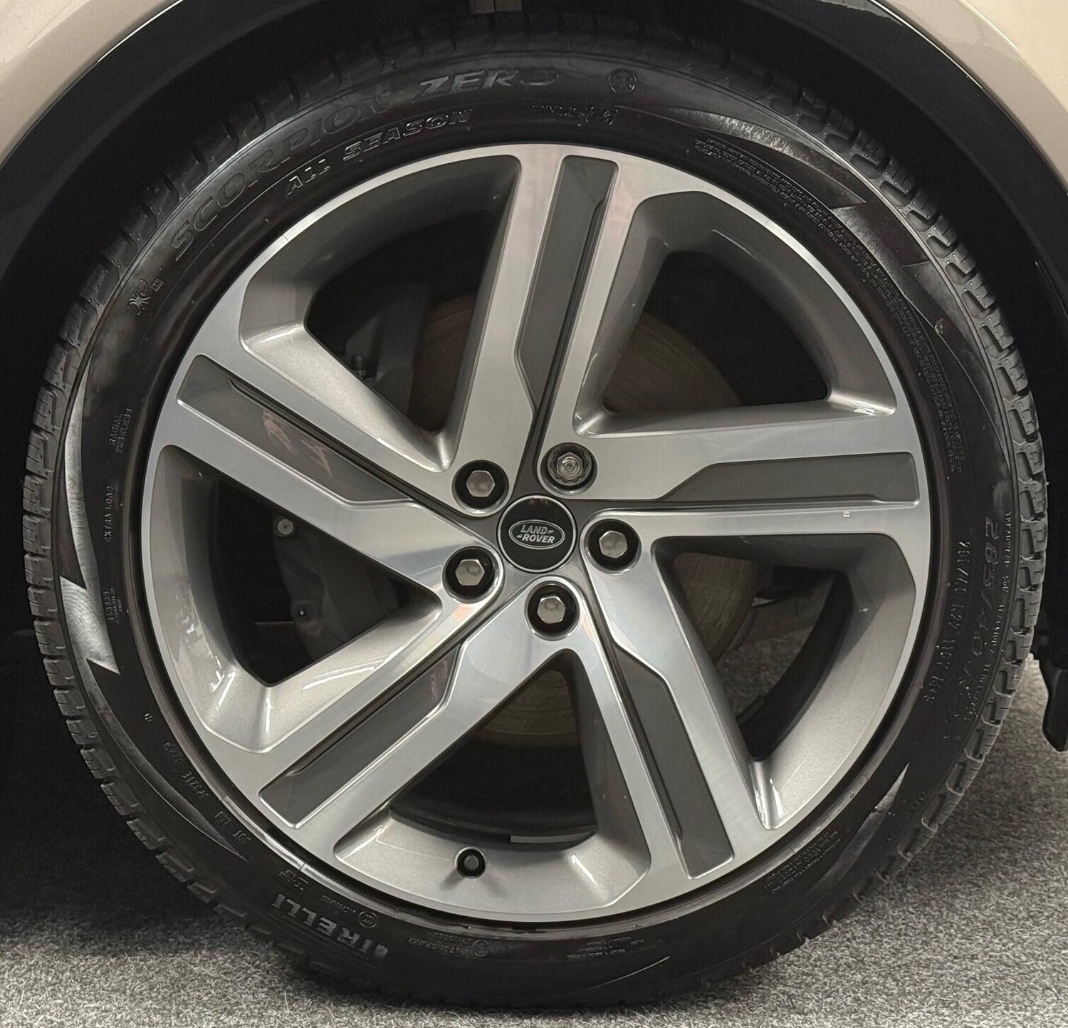 Used Land Rover Discovery for sale - 76728761: Photo 21